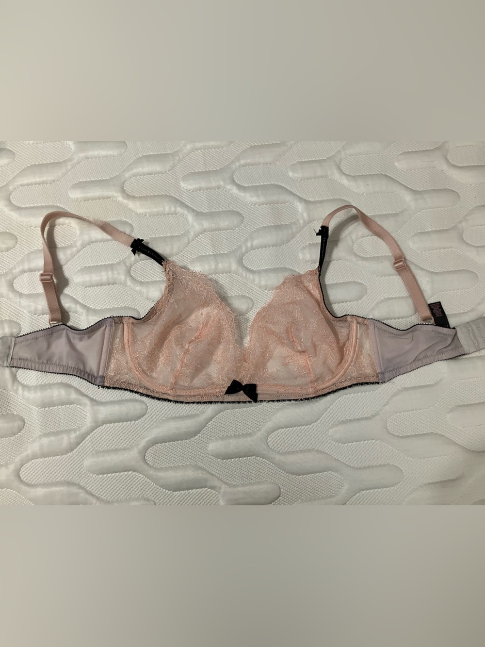 Victorias Secret Mesh French Lace Triangle Unlined Underwire Bra 32DD